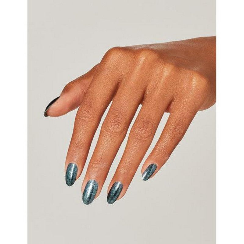 OPI Lac #HRM11 - To All a Good Night